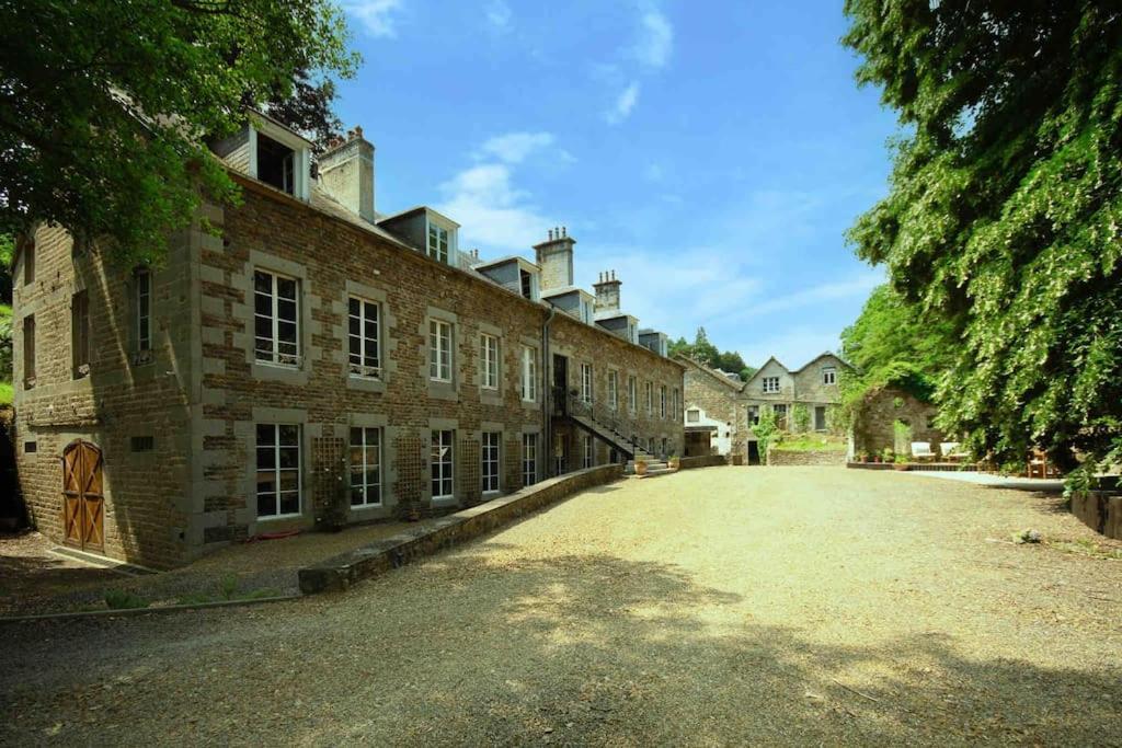 Beautiful, Historic Manoir In Semi-Rural Setting Villa Vire  Exterior photo